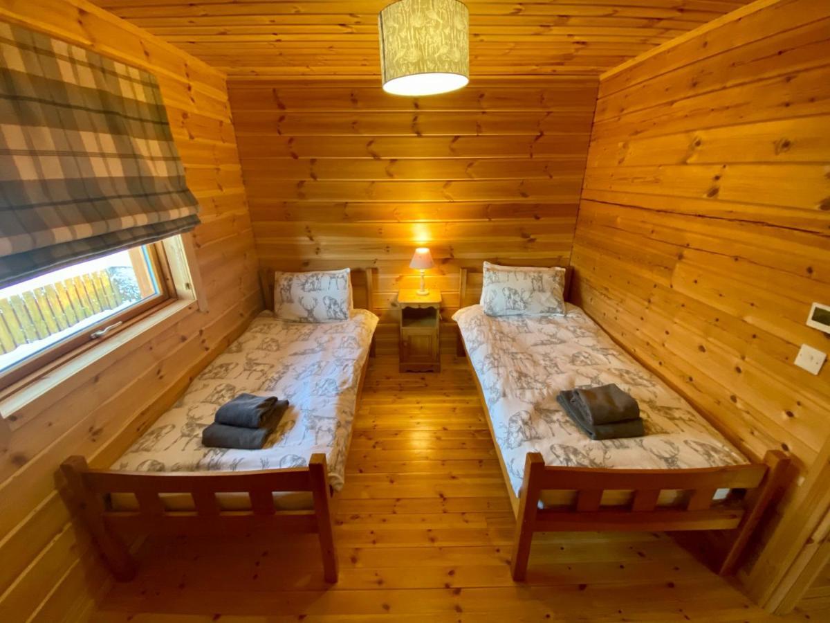 Pine Lodge Gorebridge Eksteriør billede