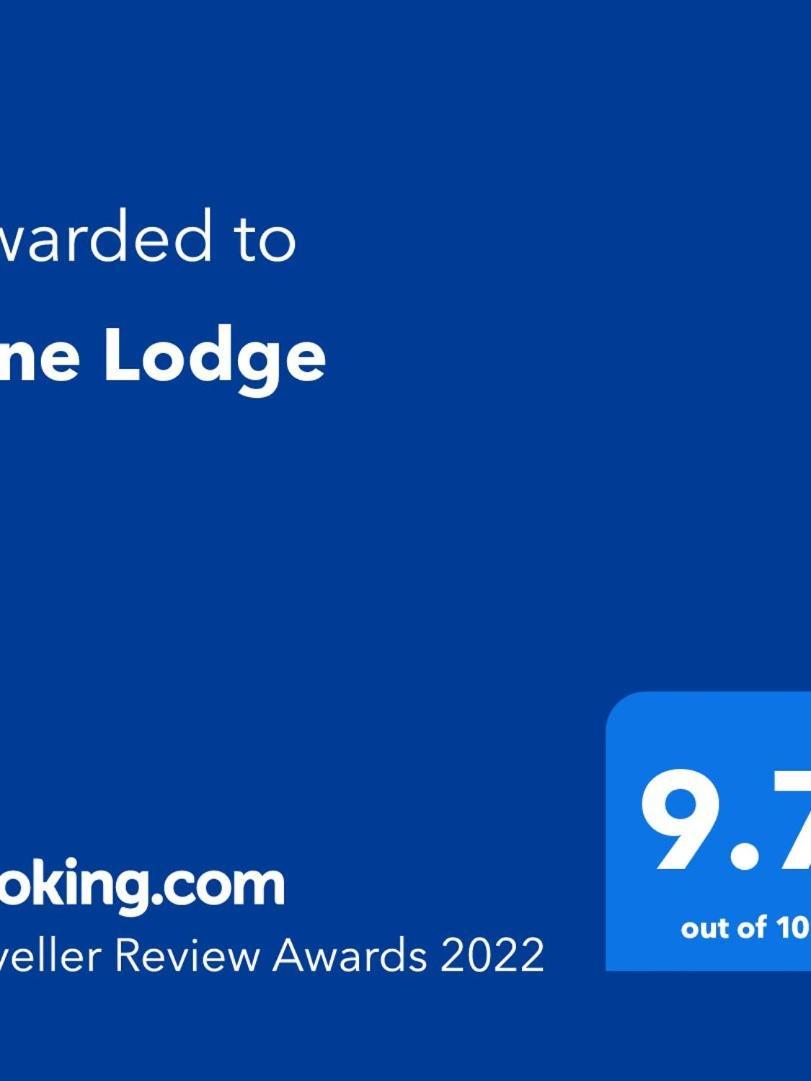 Pine Lodge Gorebridge Eksteriør billede